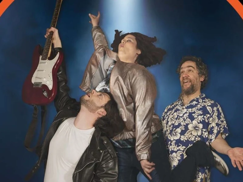 Le Groupe presque Culte